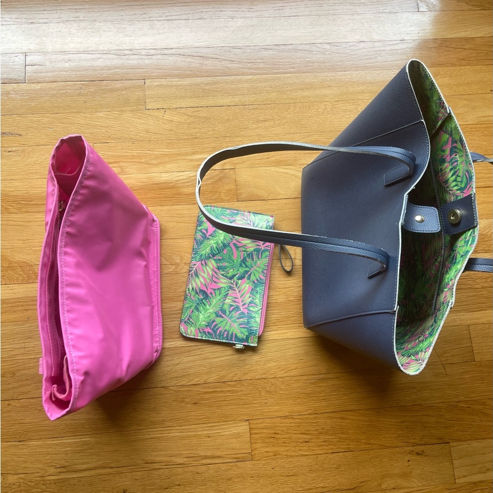 Womens Tommy Bahama Reversible bag with Clutch & Organizer - Picture 4 of 5